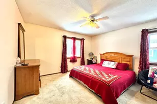 2466 Skillman Ave E, North Saint Paul, MN 55109 - Photo 7