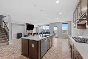 4263 Swallowtail Ln, Woodbury, MN 55129 - Photo 31