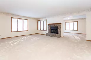 1757 Cobblestone Ct, Red Wing, MN 55066 - Photo 7