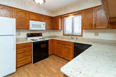 1757 Cobblestone Court, Red Wing, MN 55066 - Photo 5