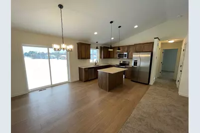 1437 34th Avenue SW, Cambridge, MN 55008 - Photo 1