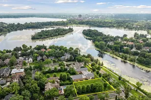 2501 E Lake Of The Isles Pkwy, Minneapolis, MN 55405 - Photo 13