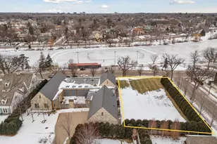 2501 E Lake Of The Isles Pkwy, Minneapolis, MN 55405 - Photo 5