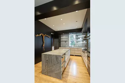 2700 W Lake Of The Isles Parkway, Minneapolis, MN 55416 - Photo 13