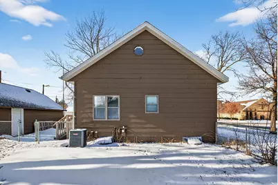 125 N Cedar Street, Belle Plaine, MN 56011 - Photo 27
