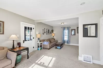 125 N Cedar Street, Belle Plaine, MN 56011 - Photo 7