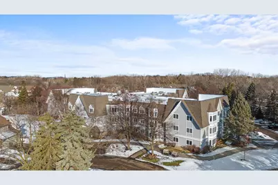 4035 Victoria Street N #211, Shoreview, MN 55126 - Photo 25