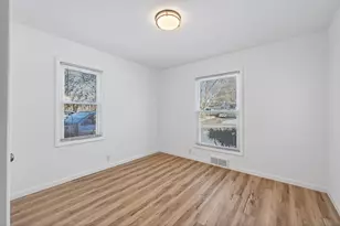 5607 Aldrich Ave N, Brooklyn Center, MN 55430 - Photo 11