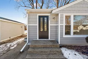 5607 Aldrich Ave N, Brooklyn Center, MN 55430 - Photo 35