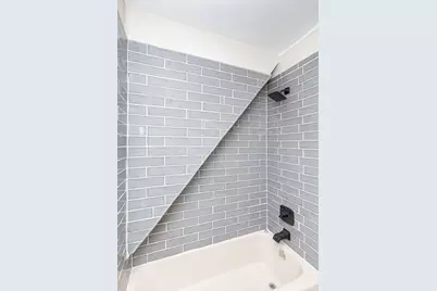 912 11th Street S, Moorhead, MN 56560 - Photo 17