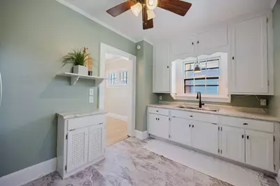 912 11th Street S, Moorhead, MN 56560 - Photo 11