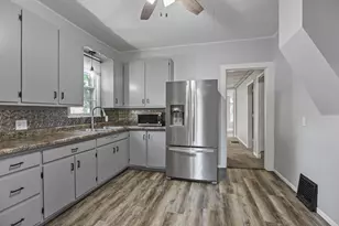 716 1st St NW, Faribault, MN 55021 - Photo 7