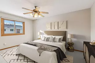 4520 Rosewood Ln N, Plymouth, MN 55442 - Photo 9