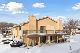 4520 Rosewood Ln N, Plymouth, MN 55442 - Photo 35