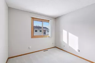 4520 Rosewood Ln N, Plymouth, MN 55442 - Photo 27