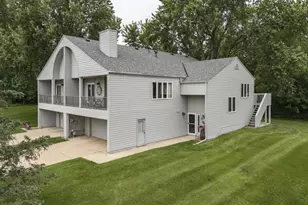 4887 Tee Ct SW, Rochester, MN 55902 - Photo 3