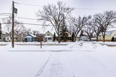 702 Oak Street N #A, Fargo, ND 58102 - Photo 35