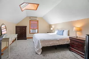 1017 Thomas Ave S, Minneapolis, MN 55405 - Photo 17