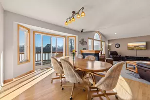 8755 Coral Sea Ct NE, Blaine, MN 55449 - Photo 17