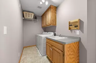 8755 Coral Sea Ct NE, Blaine, MN 55449 - Photo 43