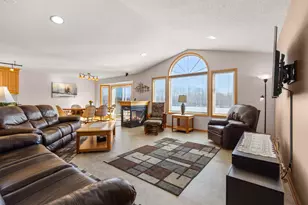 8755 Coral Sea Ct NE, Blaine, MN 55449 - Photo 9