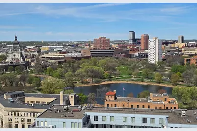 410 Groveland Avenue #1704, Minneapolis, MN 55403 - Photo 31
