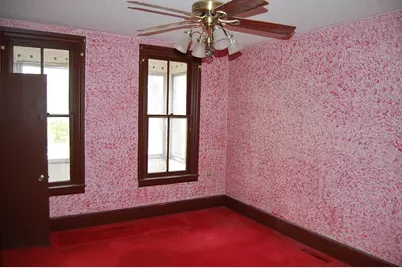 721 Tuscarora Avenue, Saint Paul, MN 55102 - Photo 5