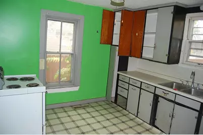 721 Tuscarora Avenue, Saint Paul, MN 55102 - Photo 9