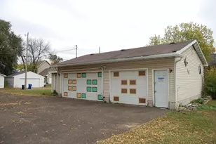 721 Tuscarora Ave, Saint Paul, MN 55102 - Photo 3