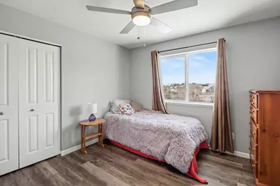 913 Mulberry Avenue NE, Montgomery, MN 56069 - Photo 13