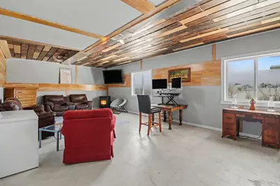 913 Mulberry Avenue NE, Montgomery, MN 56069 - Photo 17