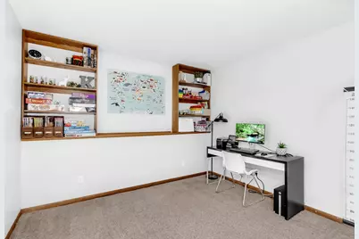 4609 Heather Way N, Oakdale, MN 55128 - Photo 17