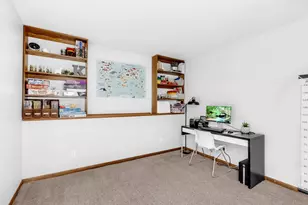 4609 Heather Way N, Oakdale, MN 55128 - Photo 17