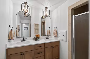 2803 Loop Rd S, Burnsville, MN 55306 - Photo 11