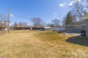 10025 Columbus Ave S, Bloomington, MN 55420 - Photo 35