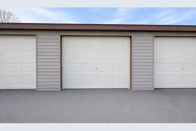 210 Sargent Drive #103, Red Wing, MN 55066 - Photo 3