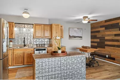 682 125th Lane NE, Blaine, MN 55434 - Photo 5