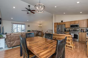 228 Grovebrook Circle, Mankato, MN 56001 - Photo 11