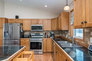 228 Grovebrook Circle, Mankato, MN 56001 - Photo 13