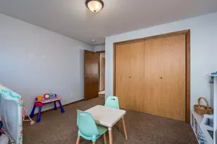 228 Grovebrook Circle, Mankato, MN 56001 - Photo 35