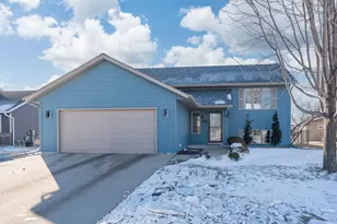 228 Grovebrook Circle, Mankato, MN 56001 - Photo 1