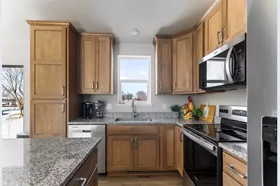 200 9th Ave Court NW, Lonsdale, MN 55046 - Photo 5