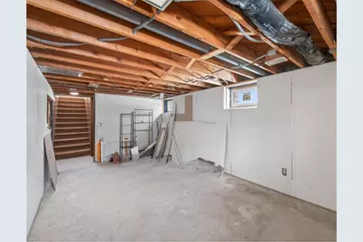 6330 Perry Avenue N, Brooklyn Center, MN 55429 - Photo 23