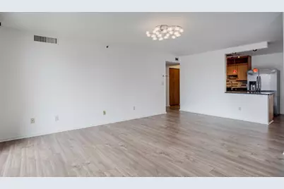 1225 Lasalle Avenue #1704, Minneapolis, MN 55403 - Photo 7