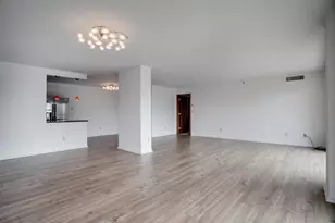 1225 Lasalle Ave, Minneapolis, MN 55403 - Photo 5