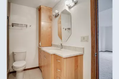 1225 Lasalle Avenue #1704, Minneapolis, MN 55403 - Photo 21