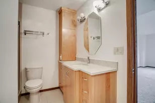 1225 Lasalle Ave, Minneapolis, MN 55403 - Photo 21