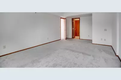 1225 Lasalle Avenue #1704, Minneapolis, MN 55403 - Photo 19