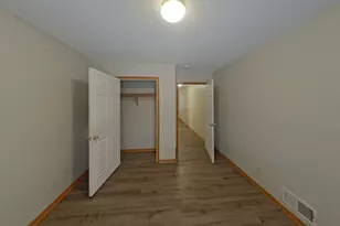 2144 Sherwood Ave, Saint Paul, MN 55119 - Photo 11