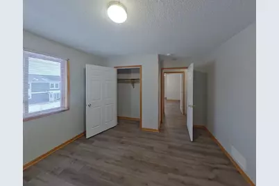 2144 Sherwood Avenue, Saint Paul, MN 55119 - Photo 7